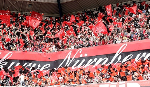 Der 1. FC Nürnberg muss wegen des Fehlverhaltens einiger Fans 5000 Euro Strafe zahlen