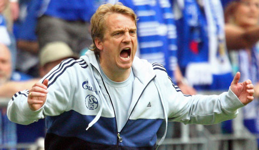 Mike Büskens trainierte 2008 und 2009 für kurze Zeit die Mannschaft von Schalke 04