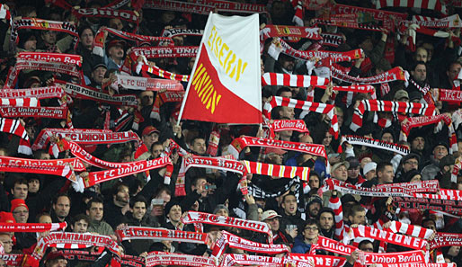 "Eisern Union" - in Bielefeld überspannten einige Fans ihre Leidenschaft