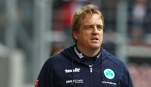 Der Ex-Schalker Mike Büskens ist seit 2009 Cheftrainer bei der SpVgg Greuther Fürth