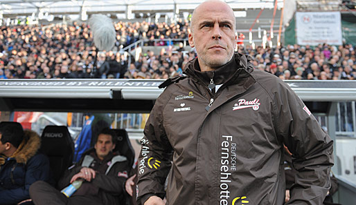 St. Paulis Trainer Michael Frontzeck fordert von seinen Spielern eine Leistungssteigerung