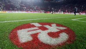 Der 1. FC Kaiserslautern hat die Insolvenzvorwürfe zurückgewiesen