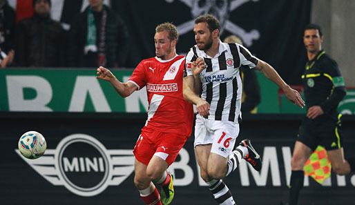 St. Pauli und Fortuna Düsseldorf lieferten sich ein hart umkämpftes Spitzenspiel