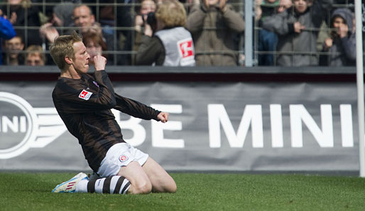 St. Paulis Marius Ebbers gelangen zwei Tore beim Sieg gegen Hansa Rostock