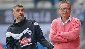 Norbert Meier (r.) und Bielefeld droht der Abstieg in die Drittklassigkeit