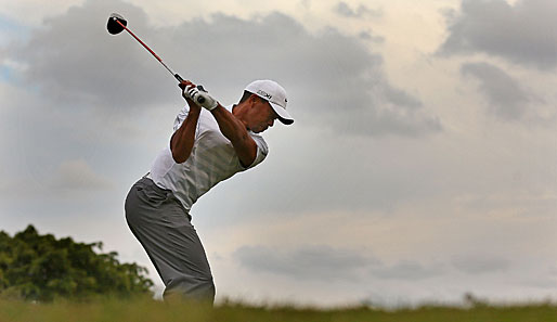 Während Martin Kaymer abgeschlagen ist, liegt Tiger Woods auf Sieg-Kurs in Miami