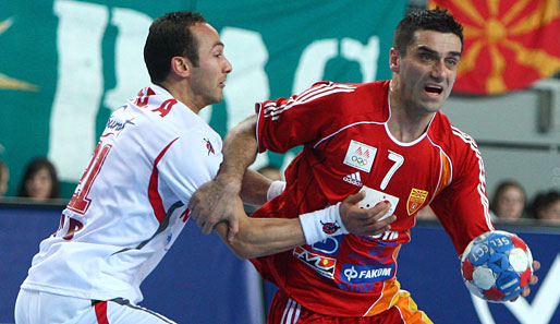 Mazedoniens Kiril Lazarov (r.) stellte mit seinen 92 Turnier-Treffern einen neuen WM-Rekord auf