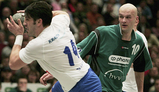 Robertas Pauzuolis (r.) spielt seit 2006 für Hannover-Burgdorf