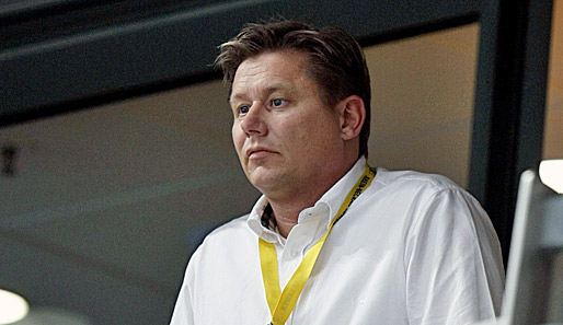 Jesper Nielsen freut sich über das weitere Engagement von Manager Thorsten Storm