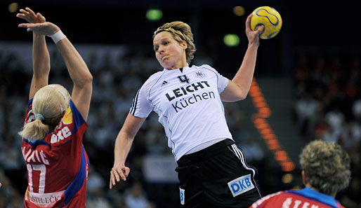 Grit Jurack (M.) ist nicht mehr Spielführerin der Handball-Nationalmannschaft