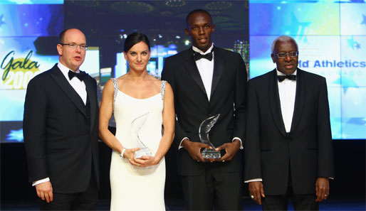 Prince Albert, Yelena Isinbayeva, Usain Bolt und IAAF-Präsident Lamime Diack (von links)