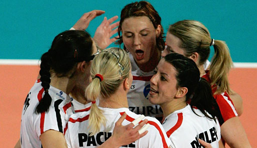 Grung zur Freude: Die deutschen Volleyballerinnen schlagen Tschechien erneut