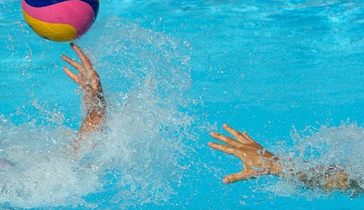 Die Wasserballerinnen der USA haben sich in Rom den WM-Titel gesichert