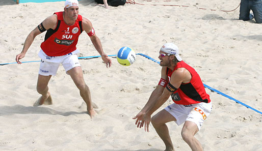 Julius Brink (l.) und Jonas Reckermann wurden 2009 Weltmeister