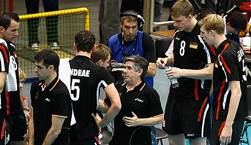 Das deutsche Team um Trainer Raul Lozano (M.) scheiterte in Russland nur knapp