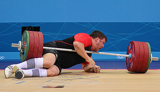 Olympia 2012: Matthias Steiner fällt eine 196 Kilo schwere Hantel in den Nacken
