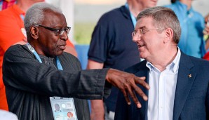 Lamine Diack sichert der WADA die volle Unterstützung der IAAF zu