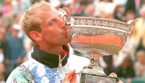 1995 feierte Muster seinen größten Triumph. Sechs Jahre nach seinem Unfall wurde er zur Nummer eins der Welt, bei den French Open sorgte er für den ersten und bislang einzigen Grand-Slam-Titel im Einzel eines Österreichers.