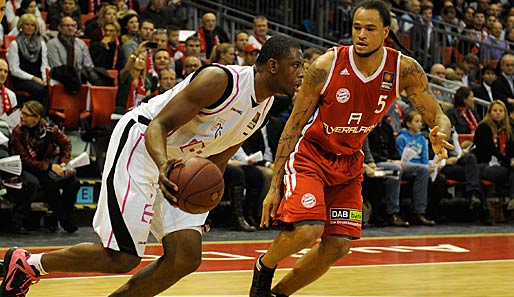 Patrick Ewing Jr. (l.) einigte sich mit den Telekom Baskets Bonn auf eine Vertragsauflösung
