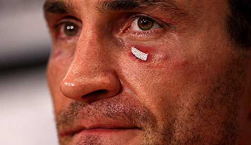 Wladimir Klitschko trug bei seinem Sieg über David Haye eine kleine Cutverletzung davon