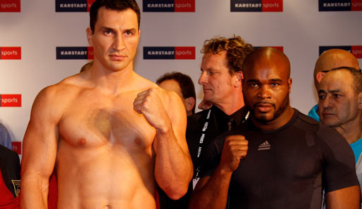 Wladimir Klitschko (l.) wird am Samstag seinen Titel gegen Jean-Marc Mormeck verteidigen