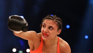 Susi Kentikian verteidigt erfolgreich ihren WM-Titel im Fliegengewicht