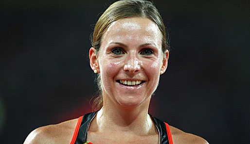 Deutschlands Top-Läuferin <b>Sabrina Mockenhaupt</b> hat mit einer Zeit von 68:45 <b>...</b> - sabrina-mockenhaupt-514