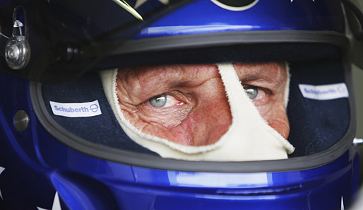 Hans-Joachim Stuck gewann 2004 das 24-h-Rennen am Nürburgring