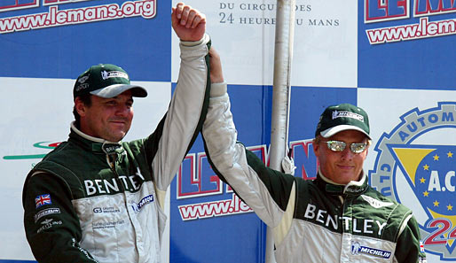 Sollen am Nürburgring für VW Erfolge einfahren: Mark Blundell und Johnny Herbert (r.)
