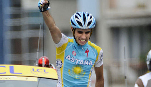 Astana-Fahrer Daniel Navarro gewann die Etappe vor Eros Capecchi