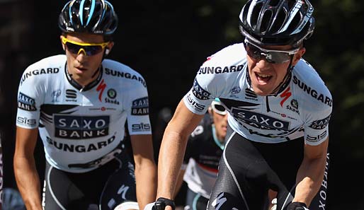 Alberto Contador (l.) verteidigte auf der 18. Giro-Etappe die Gesamtführung