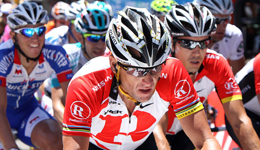 Hat gegen die Dopingermittlungen, die gegen ihn laufen, geklagt: Lance Armstrong (M.)
