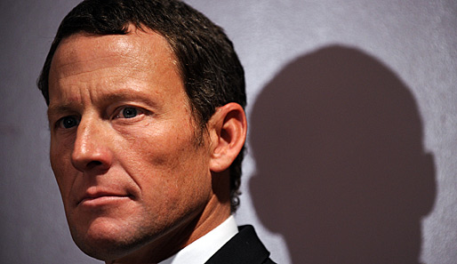 Der gefallene Star Lance Armstrong entschuldigte sich bei seinen langjährigen Livestrong-Mitarbeitern