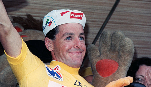 <b>Stephen Roche</b> bei seinem Tour-Triumph 1987 - stepahn-roche-600