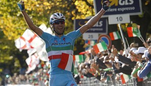Im Ziel in Como hatte Vincenzo Nibali 21 Sekunden Vorsprung vor dem Zweiten