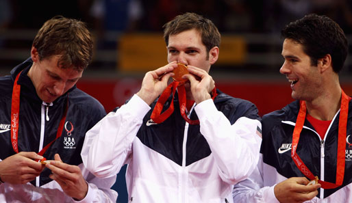 Scott Touzinsky (M.) gewann in Peking Olympisches Gold gegen Brasilien