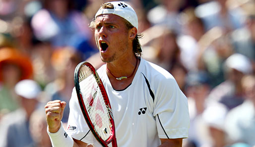 2002 besiegte Lleyton Hewitt im Finale von Wimbledon den Argentinier David Nalbandian