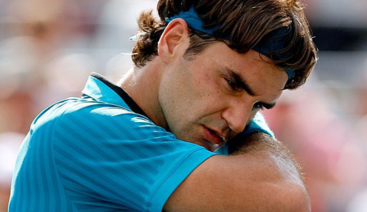 Roger Federer hatte den Sieg schon vor Augen, schenkte ihn aber in untypischer Manier wieder her