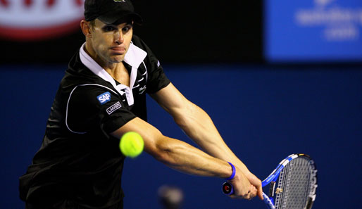 Andy Roddick steht nach dem Erfolg gegen Lleyton Hewitt im Halbfinale von Memphis