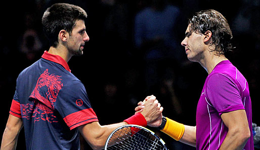 Novak Djokovic (l.) und Rafael Nadal sammeln gemeinsam für die Menschen in Japan