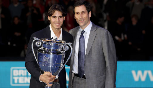 Adam Helfant (r.) wird man in Zukunft wohl nicht mehr so häufig neben Rafael Nadal sehen