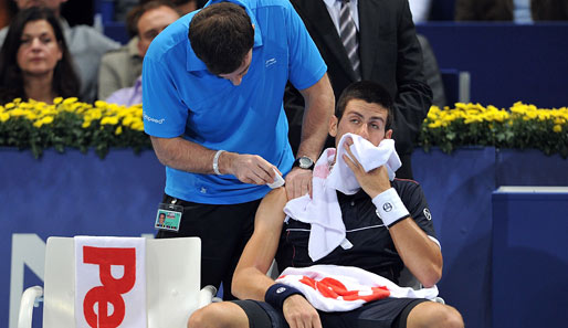 Novak Djokovic plagt sich weiter mit Schulterproblemen rum