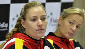 Barbara Rittner (r.) ist Chefin des deutschen Fed-Cup-Teams