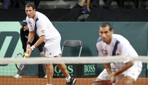 Jonathan Erlich (l.) und seine Davis-Cup-Kollegen dürfen nicht in Israel aufschlagen