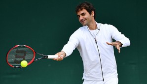 Roger Federer hat wieder leichtes Schlagtraining absolviert