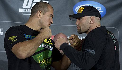 Stehen sich im Main Event von UFC 131 gegenüber: Junior Dos Santos (l.) und Shawn Carwin
