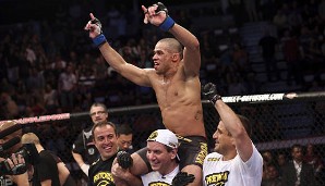 Renan Barao konnte sich bei UFC 149 feiern lassen