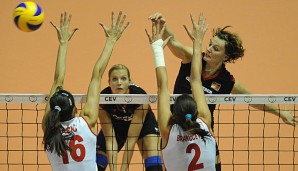 Die deutschen Volleyballerinnen streben die Titelverteidigung an