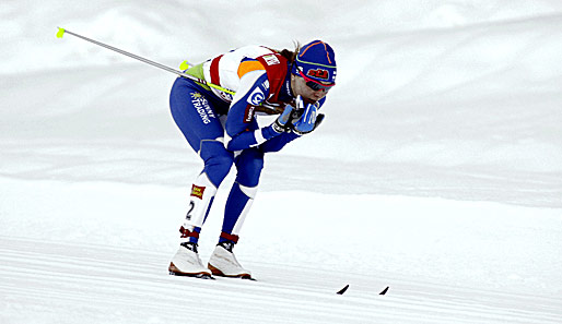 Virpi Kuitunen siegte vor Aino Kaisa Saarinen bei der letzten Etappe der Tour de Ski