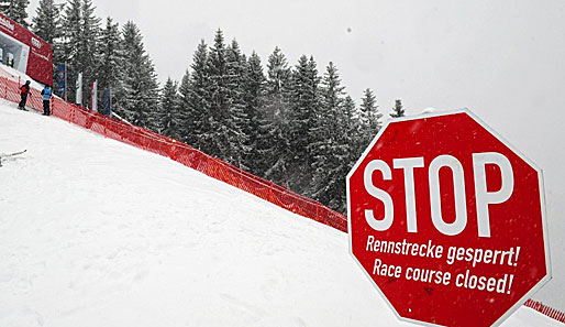 Starker Schneefall behindert die Alpin-Veranstaltungen in Kitzbühel und Cortina